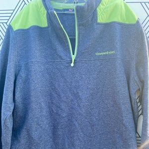 Vineyard vines zip up